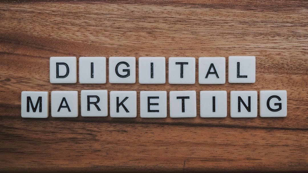 Digital marketer using browser privacy tools for secure campaign management and account isolation